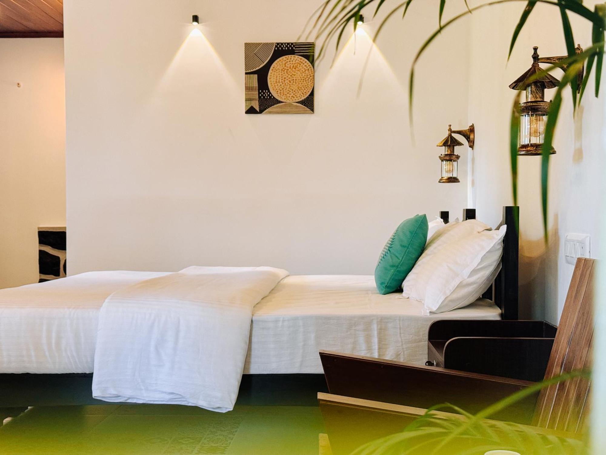 Calm Shack - 2 Bedroom-Boutique Farm Stay Munnar Kültér fotó