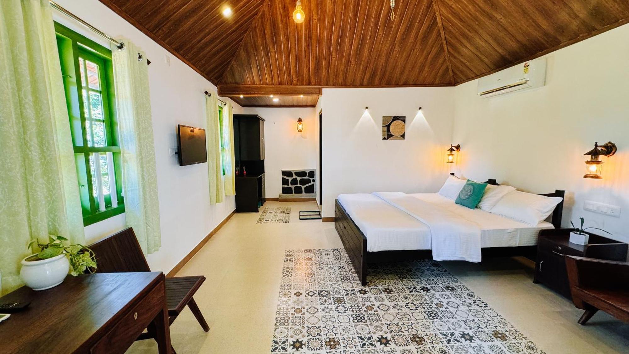 Calm Shack - 2 Bedroom-Boutique Farm Stay Munnar Kültér fotó