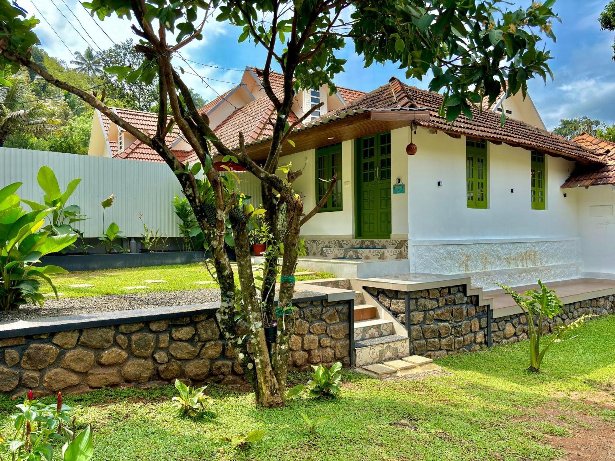 Calm Shack - 2 Bedroom-Boutique Farm Stay Munnar Kültér fotó